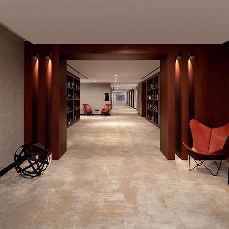 Doubletree By Hilton Dubai M Square Hotel & Residences Exterior photo The Library