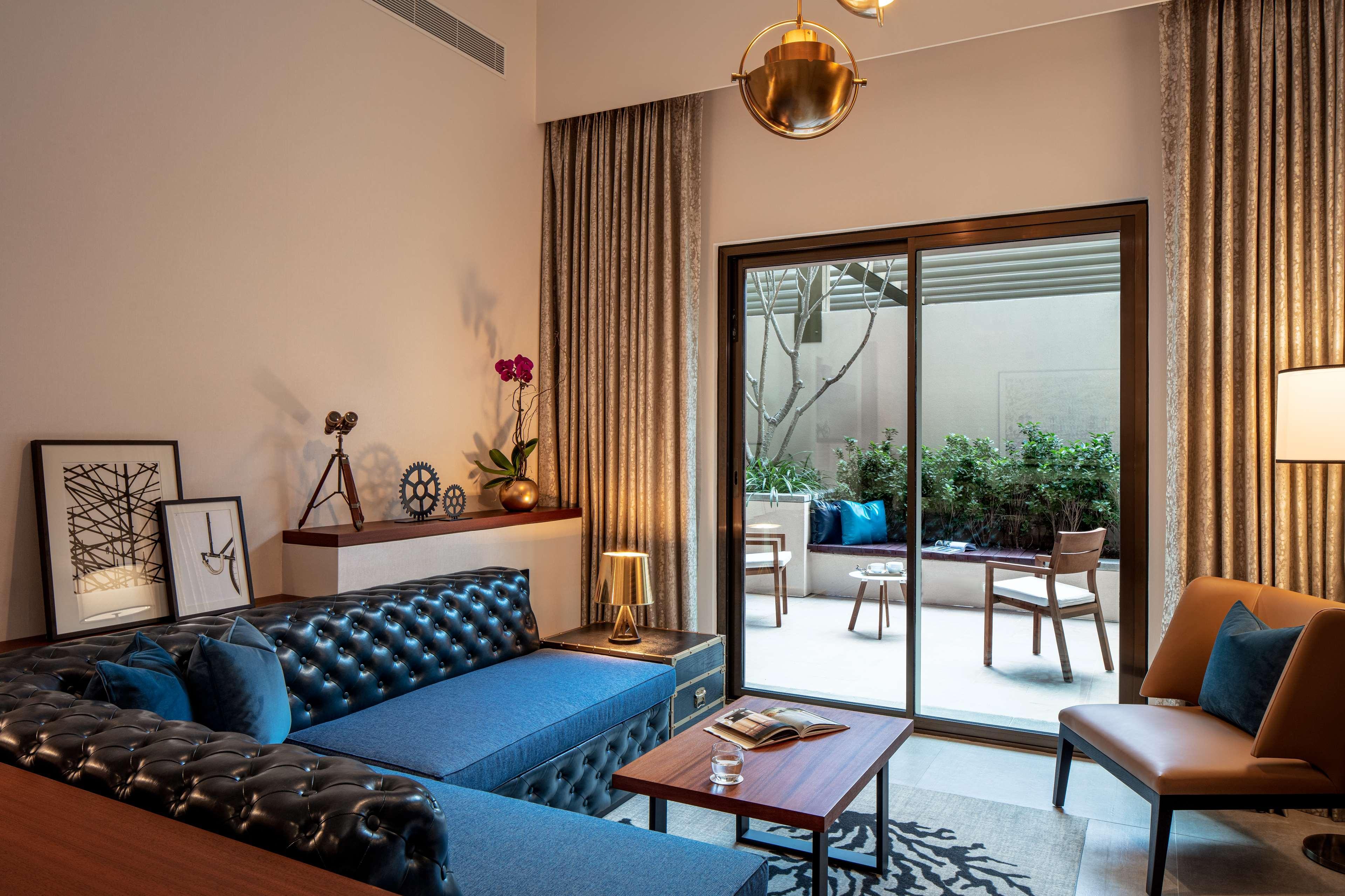 Doubletree By Hilton Dubai M Square Hotel & Residences Exterior photo