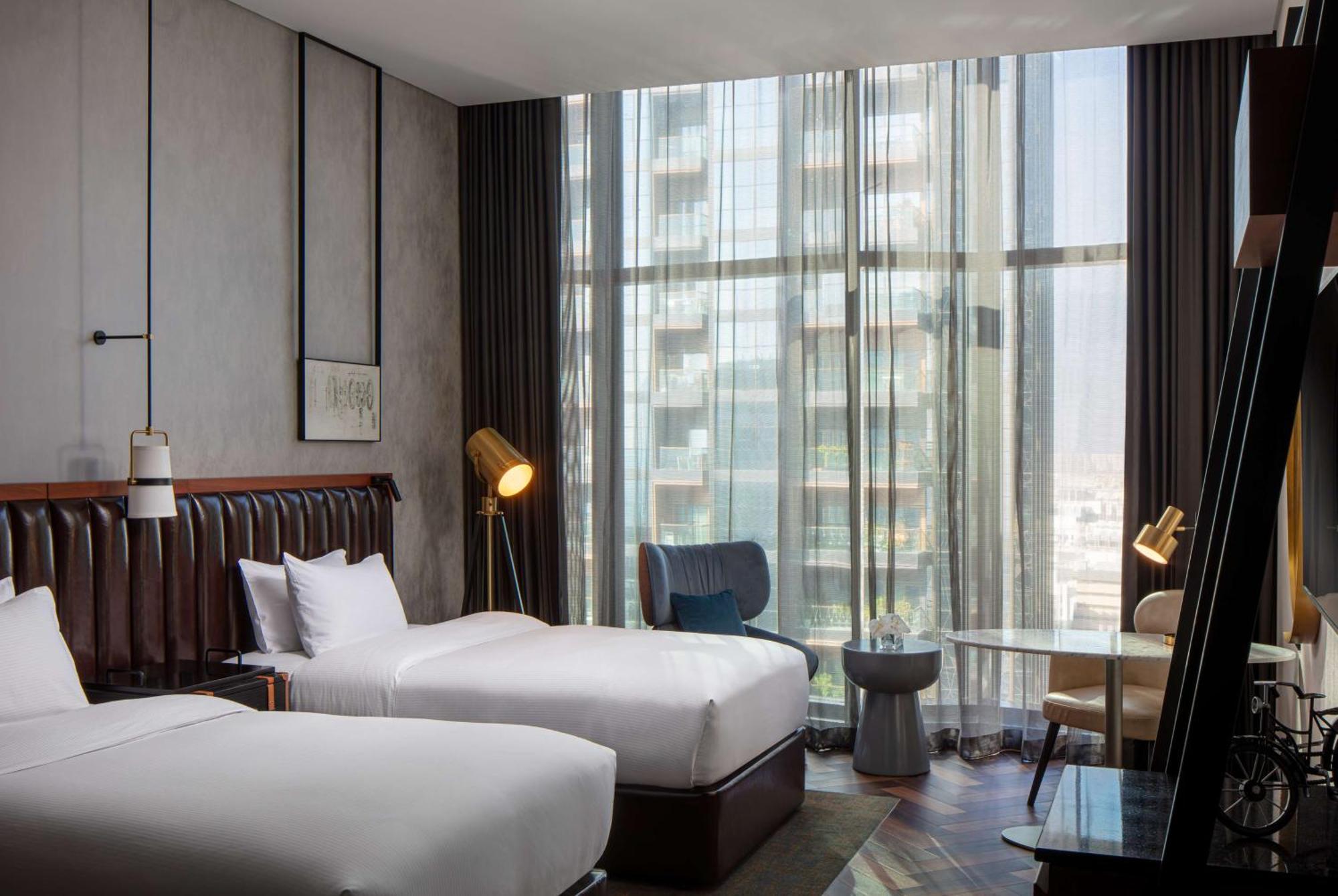 Doubletree By Hilton Dubai M Square Hotel & Residences Exterior photo