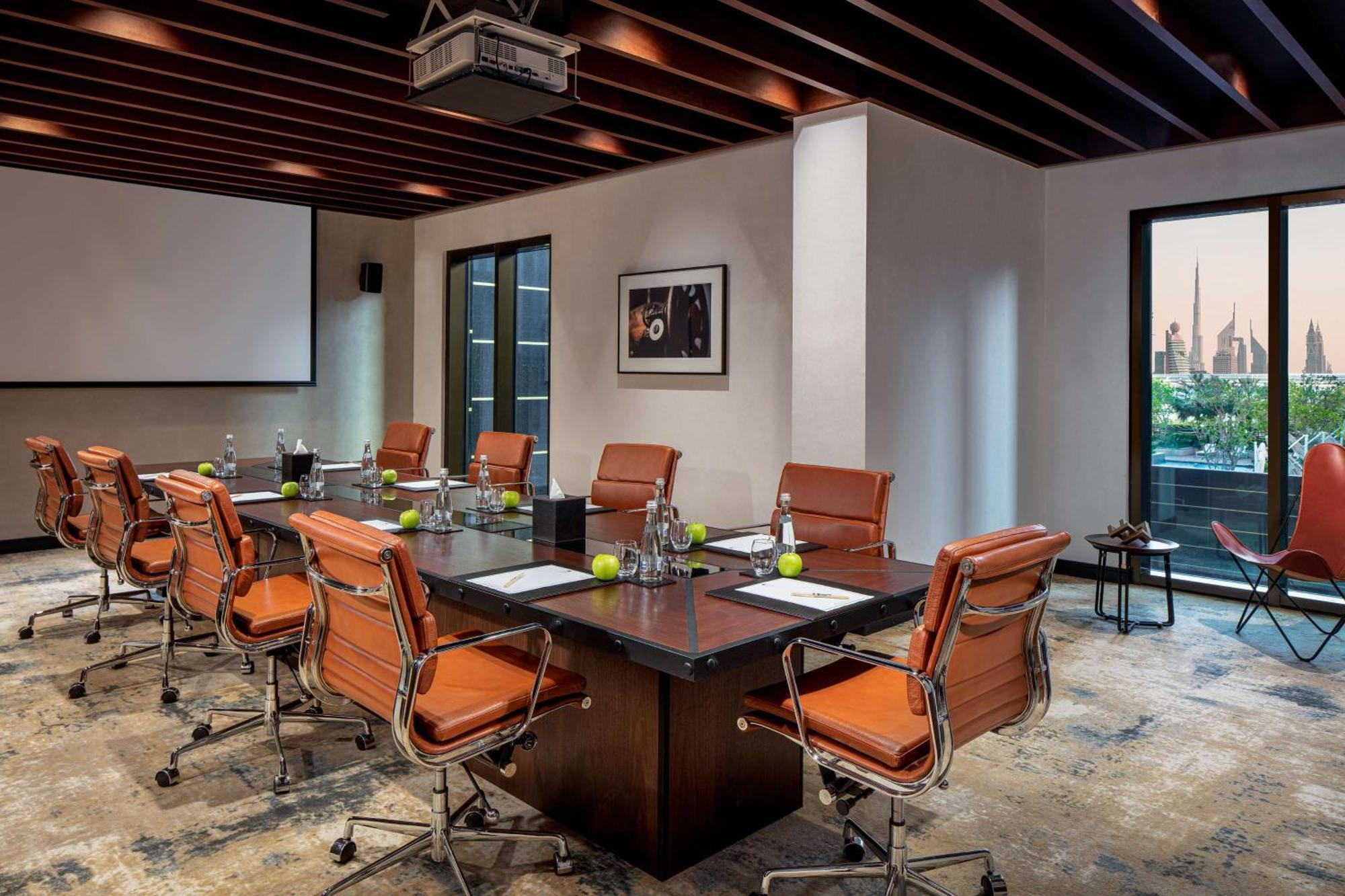 Doubletree By Hilton Dubai M Square Hotel & Residences Exterior photo Meeting room